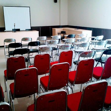 Graha Serasan Seandanan Hotel Banding Agung Exterior photo
